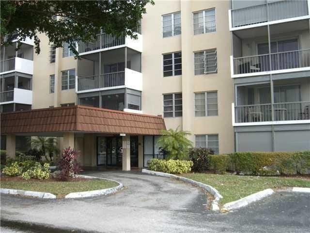4158 Inverrary Drive 404, Lauderhill, FL 33319 photo 13