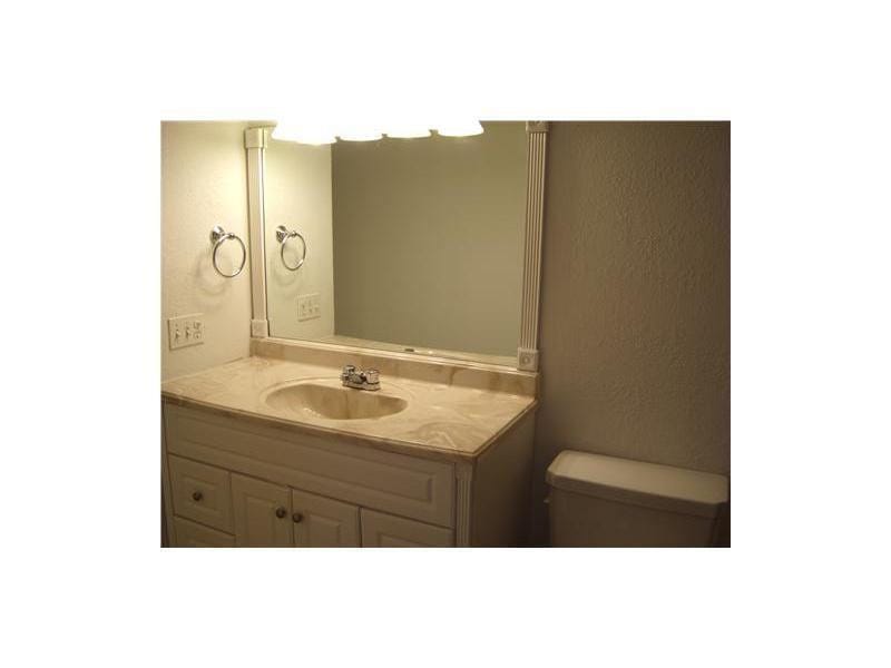 4158 Inverrary Drive 404 — photo 6