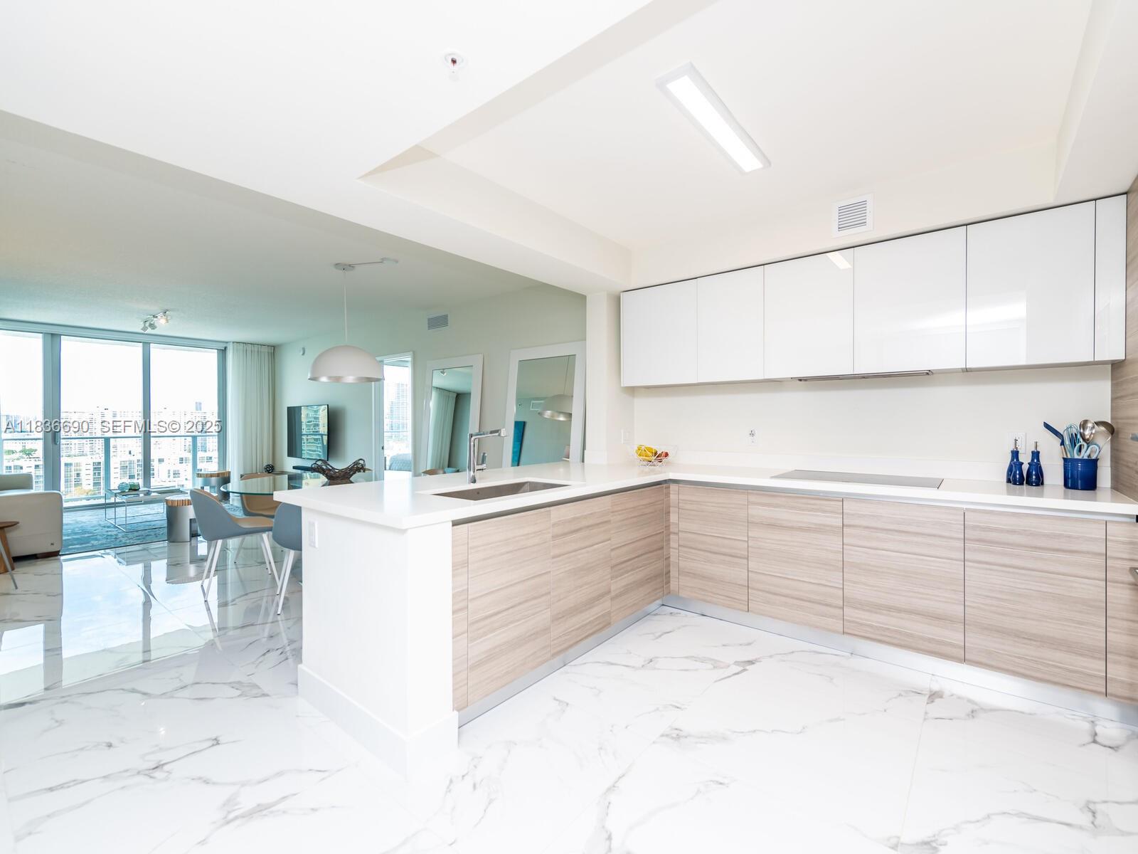 300 Sunny Isles Boulevard 5-1605, Sunny Isles Beach, FL 33160 photo 24