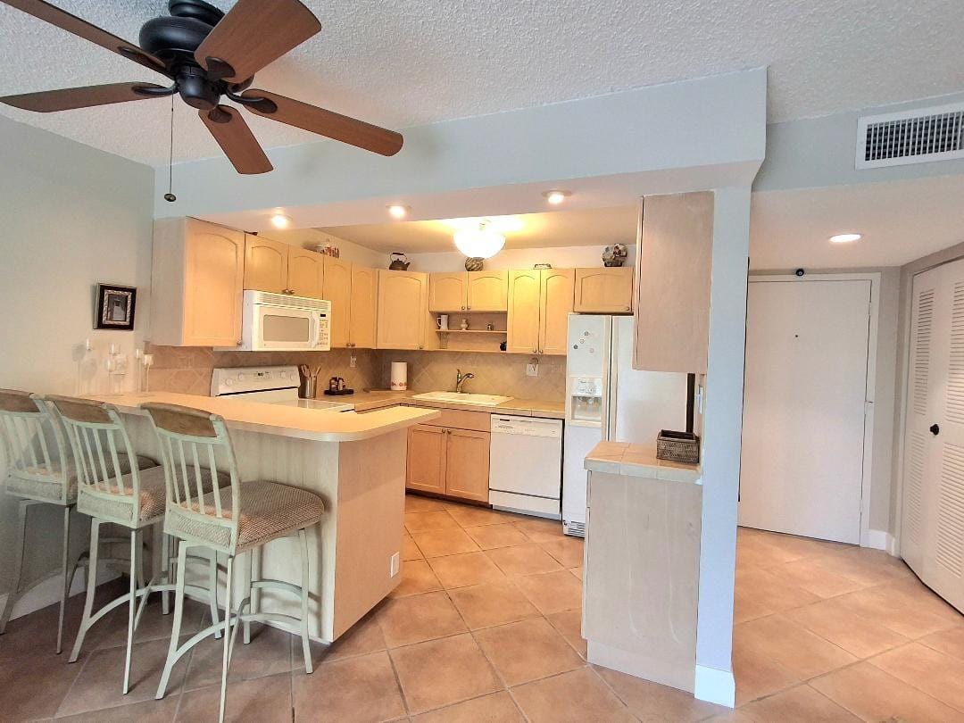 1421 S Ocean Boulevard 206, Pompano Beach, FL 33062 photo 11