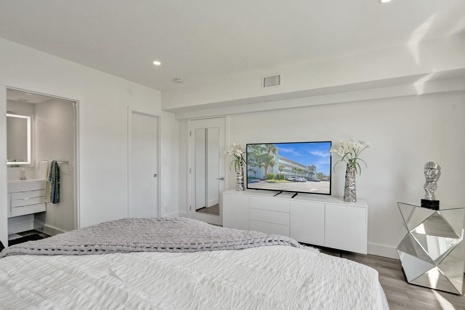 2772 NE 30th Avenue 8A, Lighthouse Point, FL 33064 photo 29