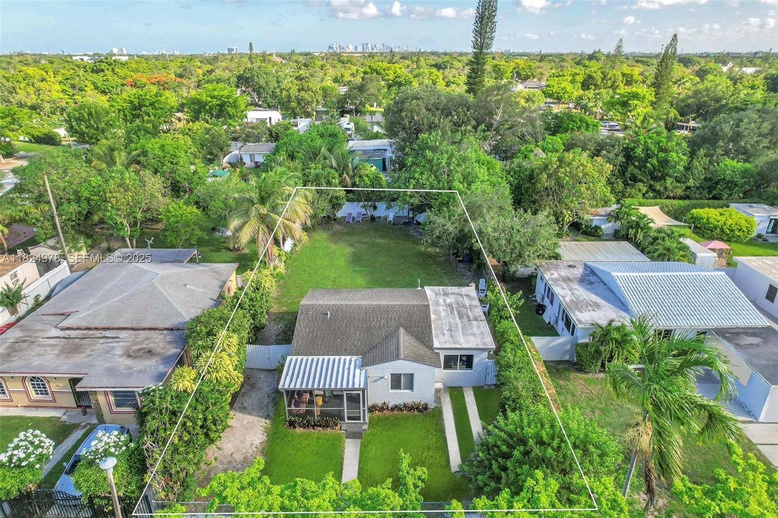 50 NW 127th Street, North Miami, FL 33168 photo 2