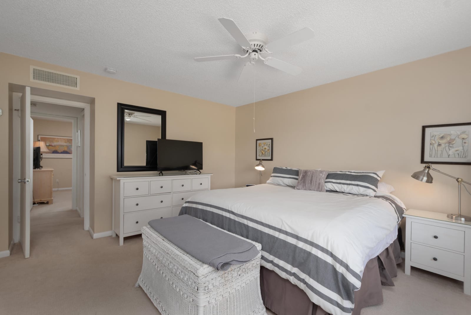 4451 Luxemburg Court, Lake Worth, FL 33467 photo 14