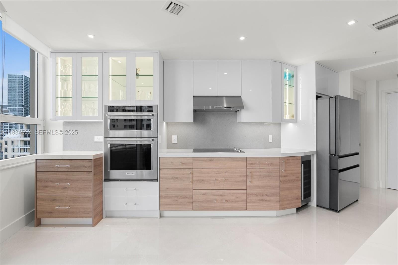 848 Brickell Key Drive 2705, Miami, FL 33131 photo 12