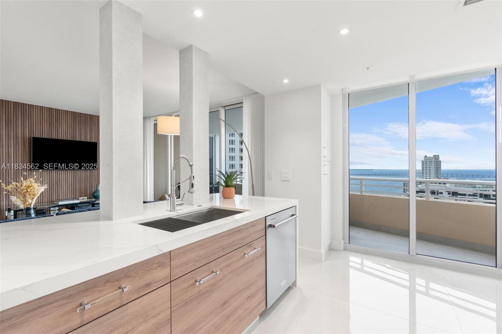 848 Brickell Key Drive 2705, Miami, FL 33131 photo 15