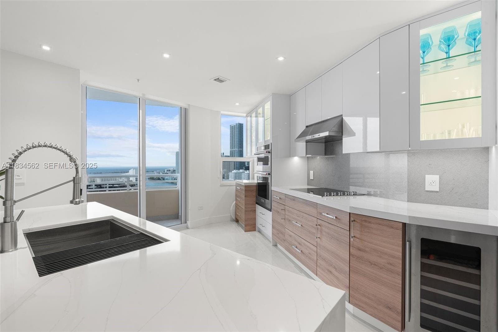 848 Brickell Key Drive 2705, Miami, FL 33131 photo 16