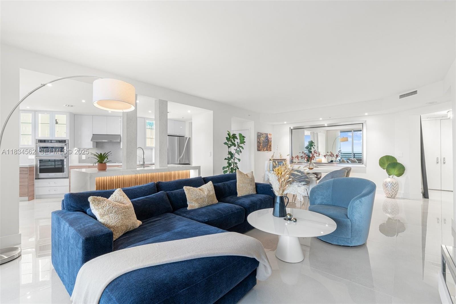 848 Brickell Key Drive 2705, Miami, FL 33131 photo 8
