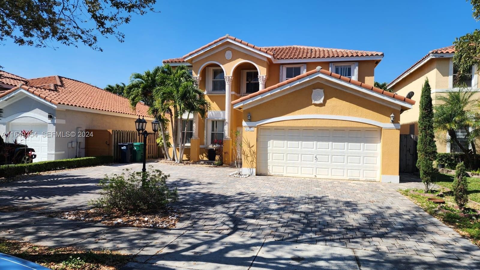 5 bedroom home for sale at 6202 157th, Miami, FL 33193 — $759,000