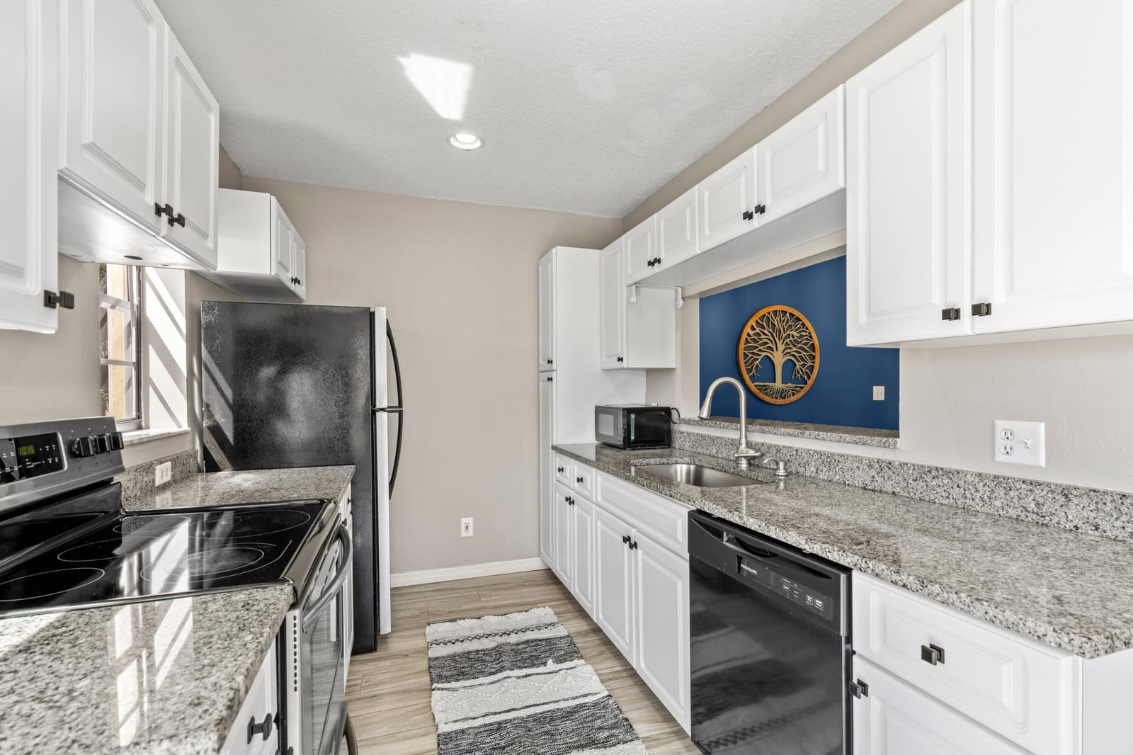 193 SE 1st Circle 6b — photo 2
