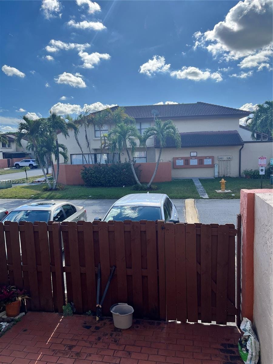 10003 NW 9th St Circle 6-17, Miami, FL 33172 photo 5