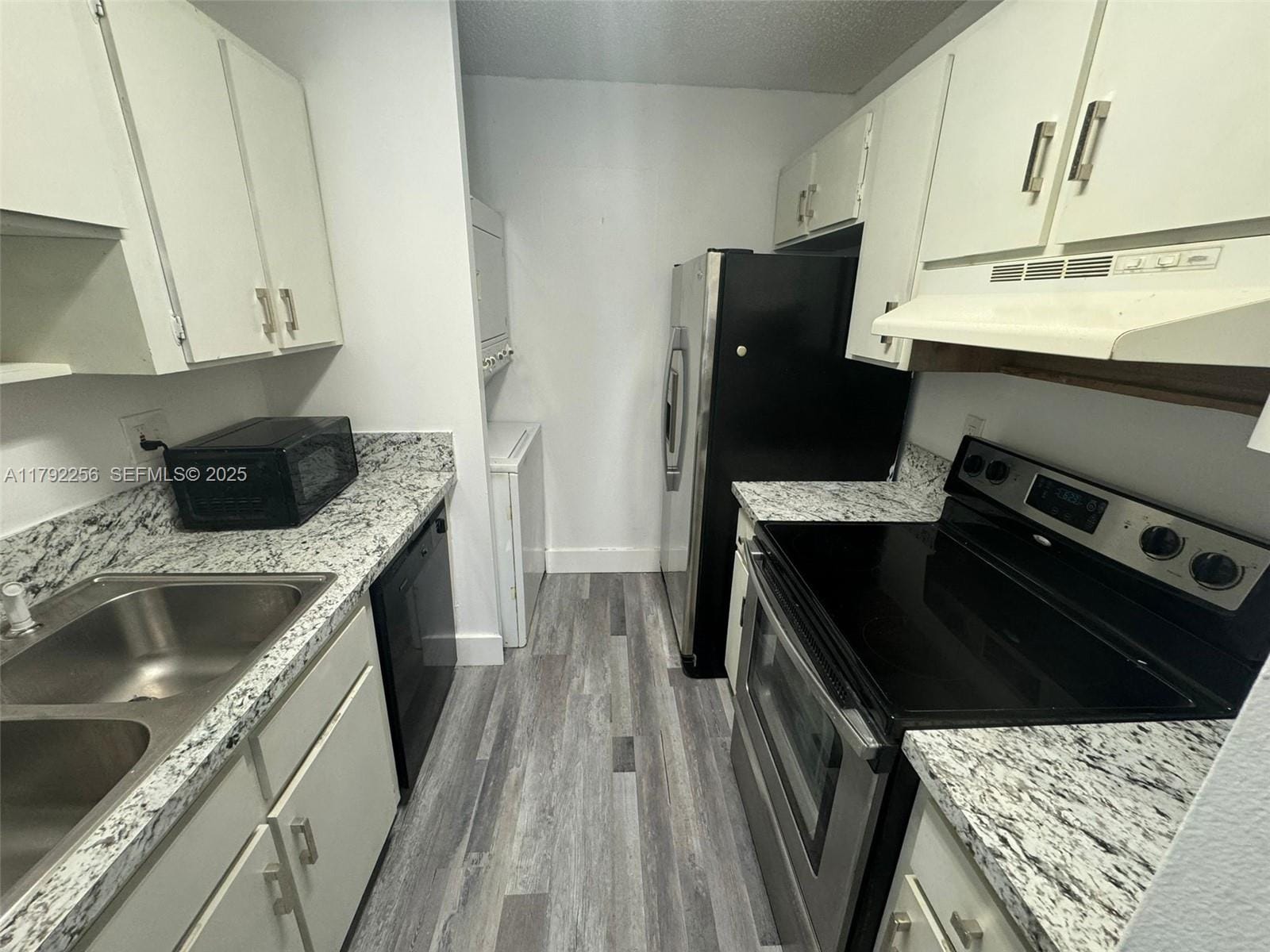 10068 Twin Lakes Drive 38-F — photo 3
