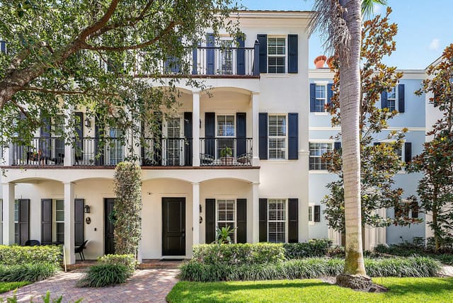 109 S Cannery Row Circle, Delray Beach, FL 33444