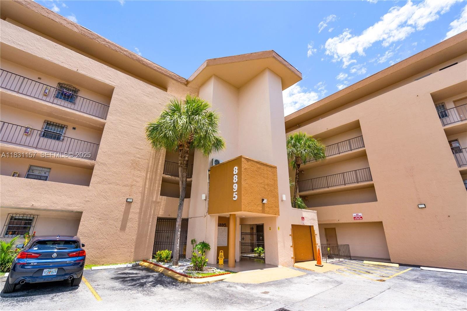 8895 Fontainebleau Boulevard 301, Miami, FL 33172 photo 19