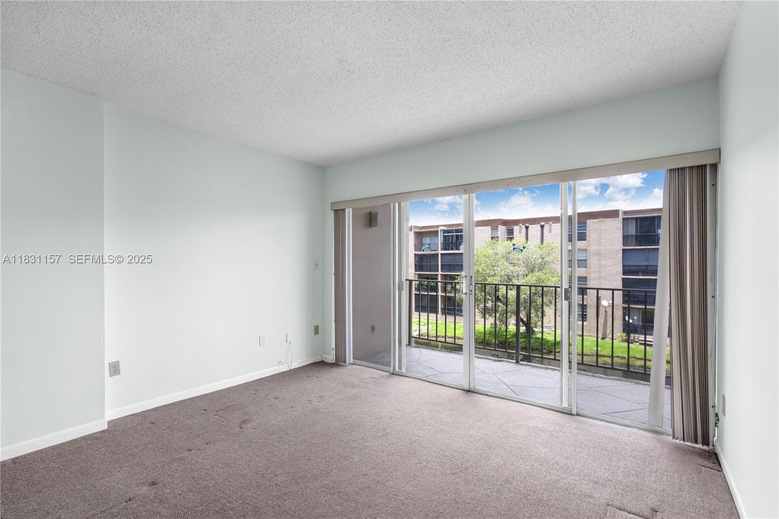 8895 Fontainebleau Boulevard 301, Miami, FL 33172 photo 6