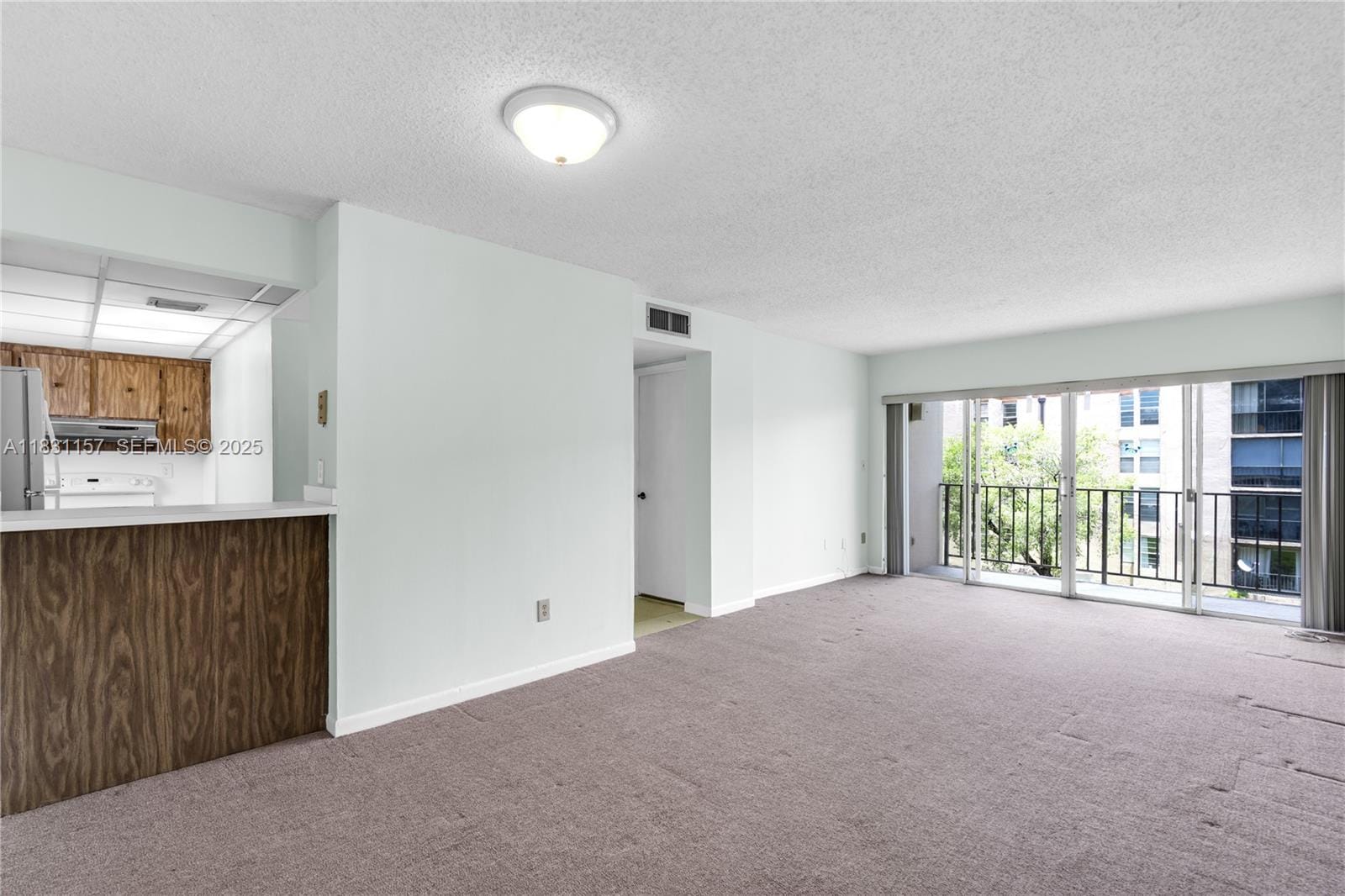 8895 Fontainebleau Boulevard 301, Miami, FL 33172 photo 10