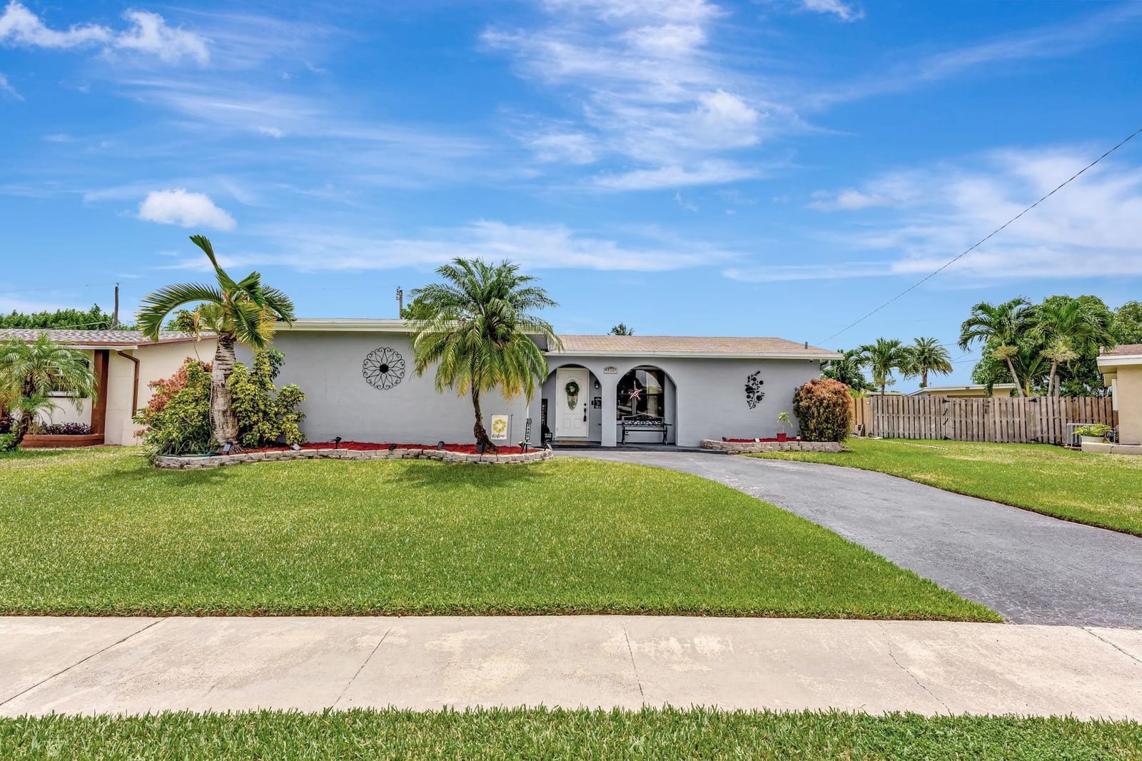 2480 NW 94th Terrace, Sunrise, FL 33322