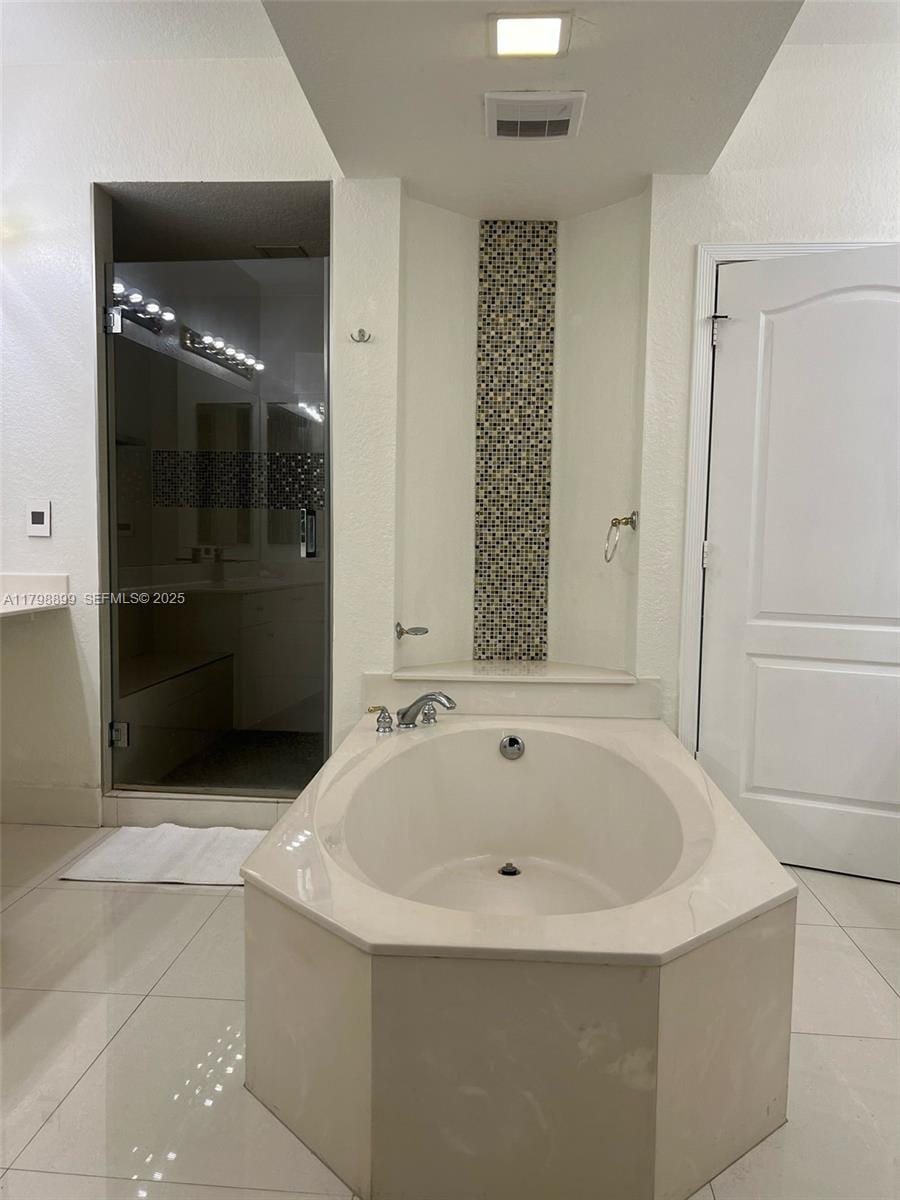 10710 NW 66th Street 106, Doral, FL 33178 photo 13