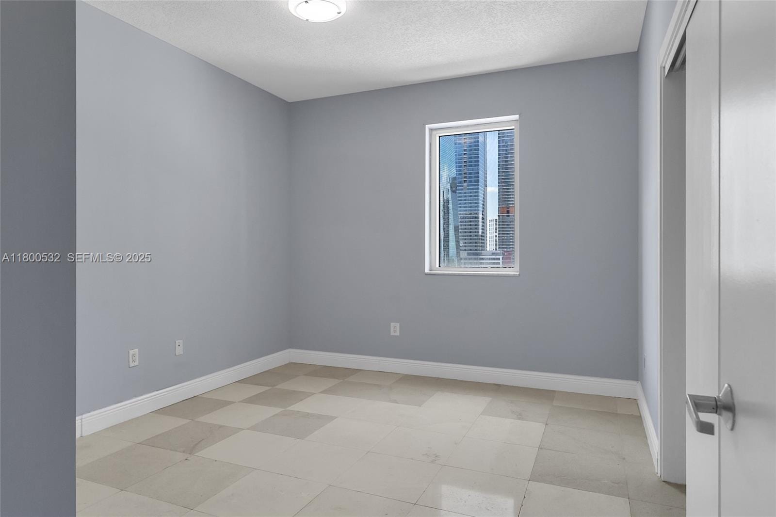 1060 Brickell Avenue 1811, Miami, FL 33131 photo 28