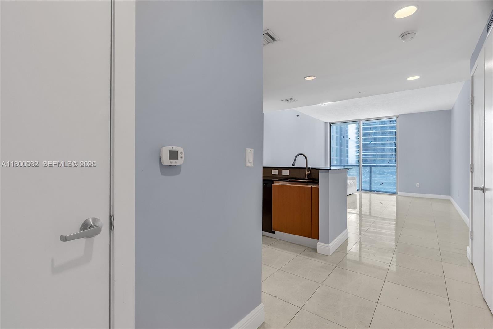 1060 Brickell Avenue 1811, Miami, FL 33131 photo 6