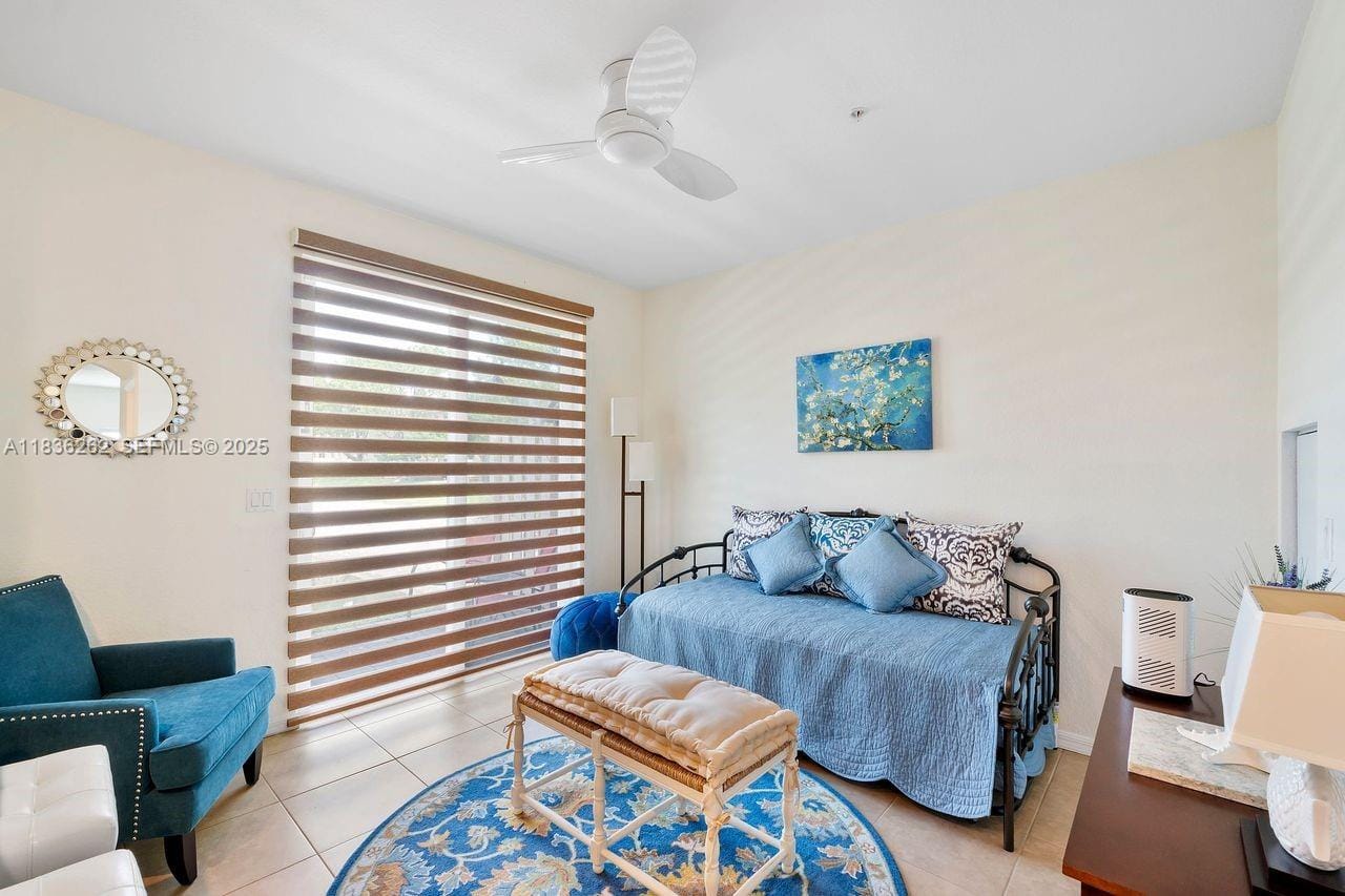2851 W Prospect Road 1306 — photo 12