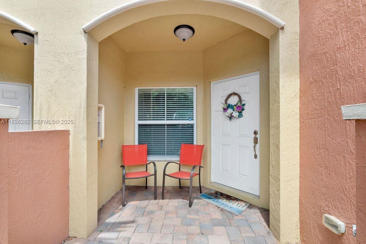 2851 W Prospect Road 1306 — photo 3