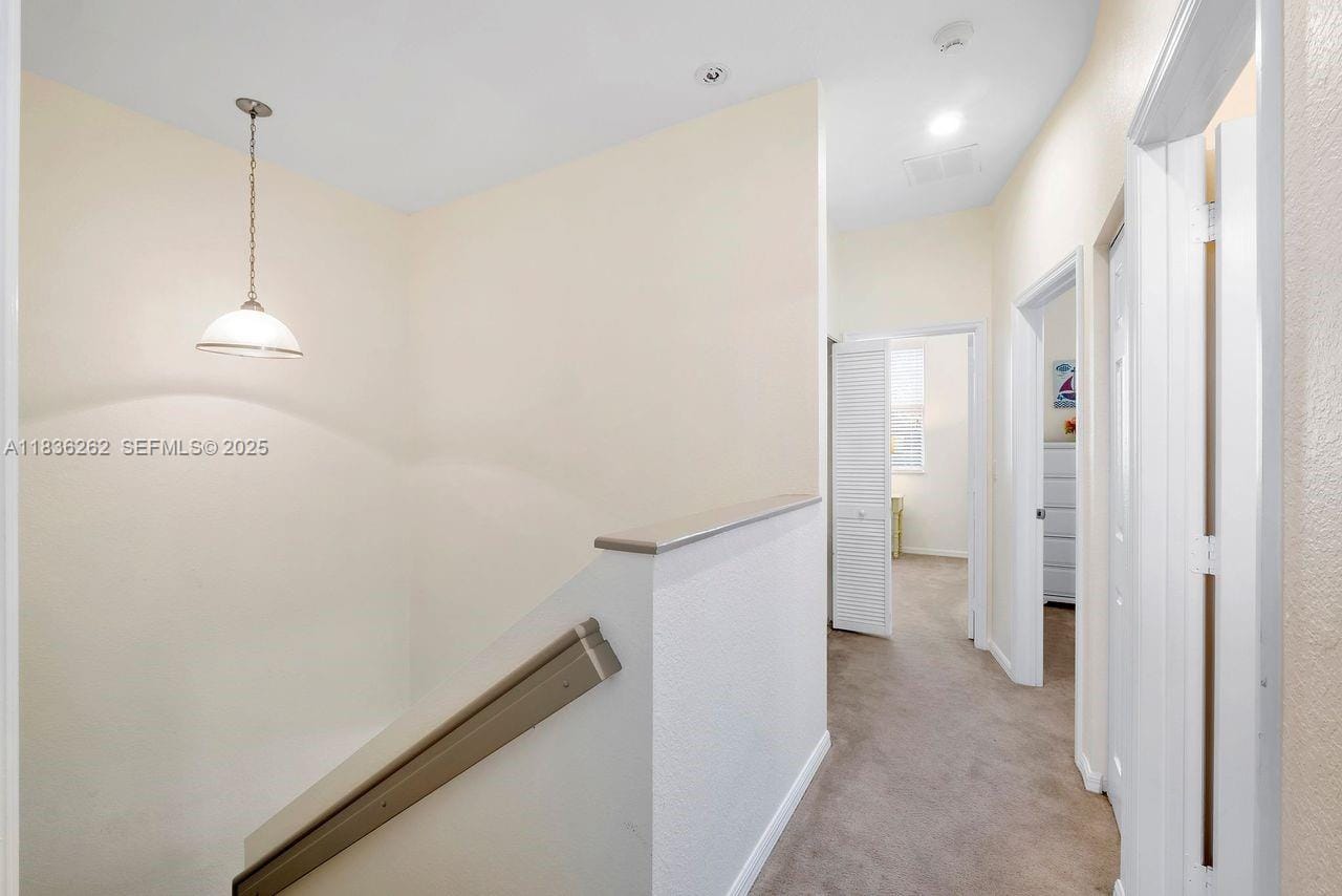 2851 W Prospect Road 1306, Tamarac, FL 33309 photo 23