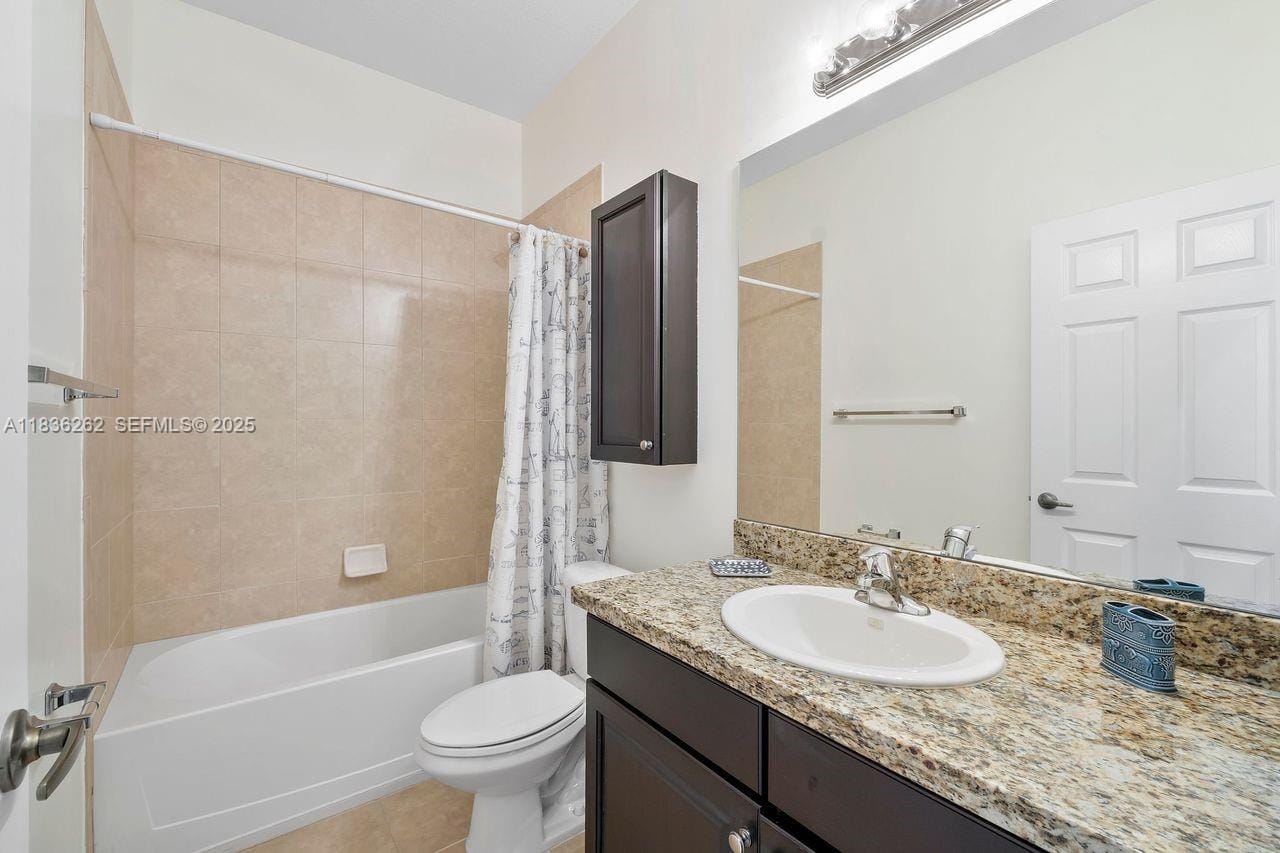 2851 W Prospect Road 1306, Tamarac, FL 33309 photo 29
