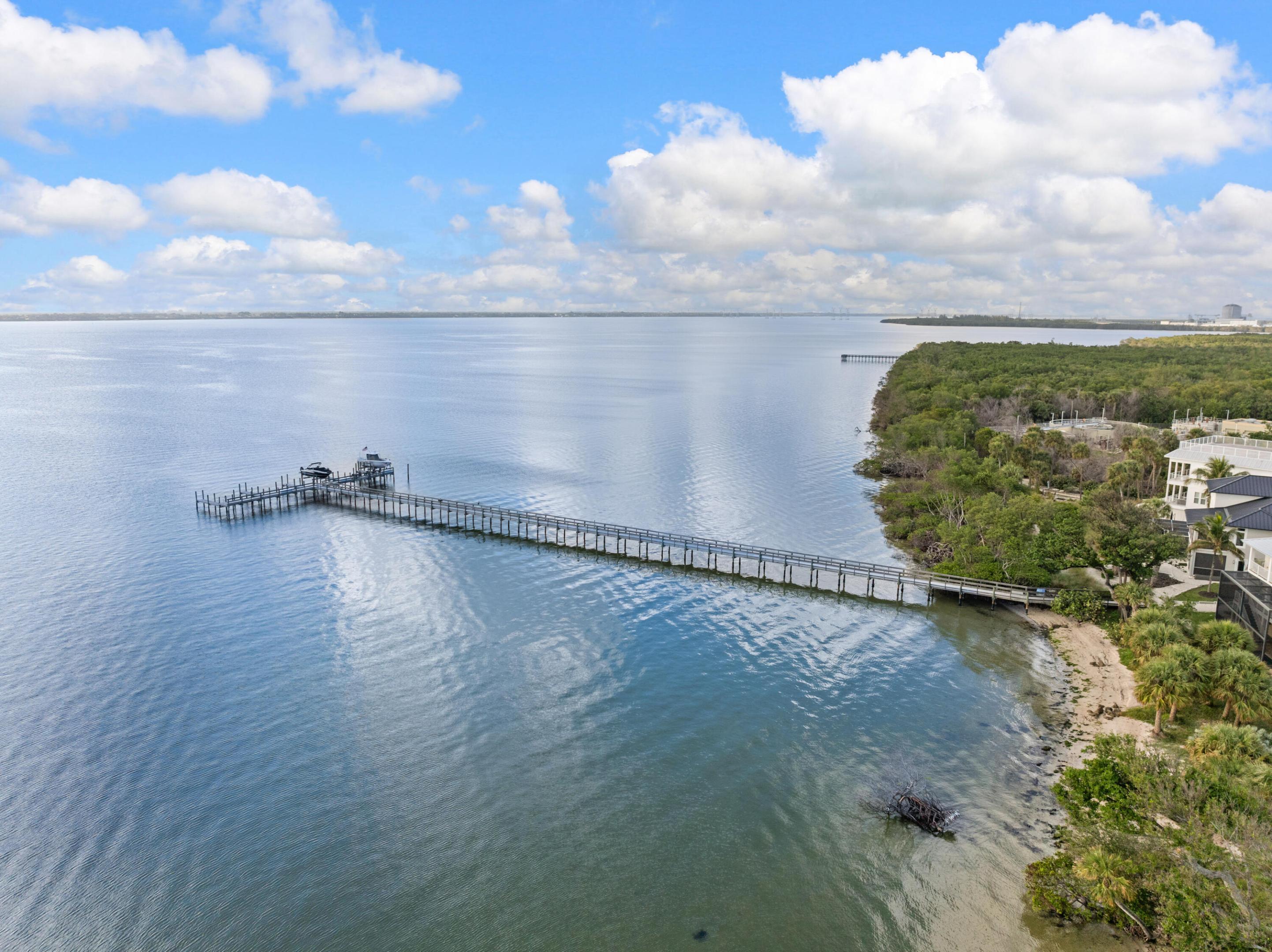 7671 Pelican Pointe Drive, Jensen Beach, FL 34957, Jensen Beach