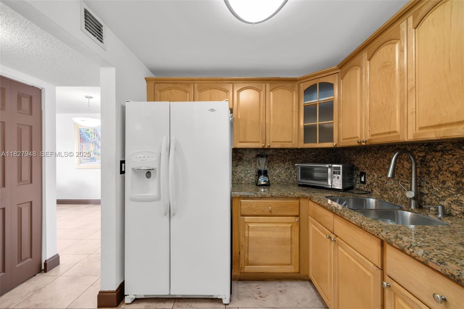 9357 Fontainebleau Boulevard 207D, Miami, FL 33172 photo 11