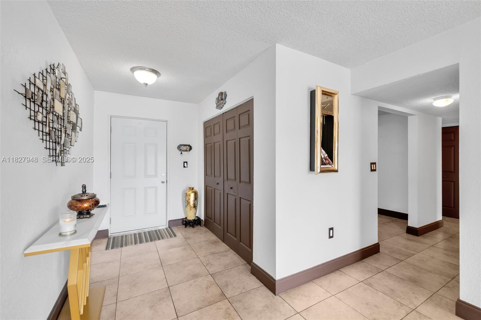 9357 Fontainebleau Boulevard 207D, Miami, FL 33172 photo 4
