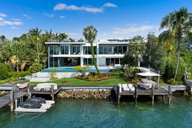 370 S Hibiscus Drive, Miami Beach, FL 33139