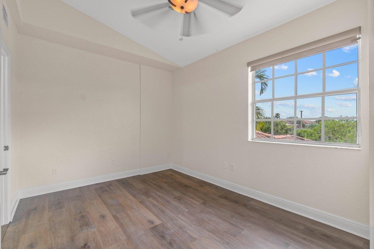 751 SW 148th Avenue 1010, Sunrise, FL 33325 photo 12