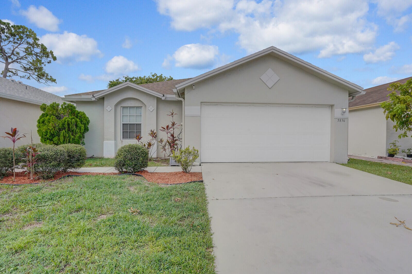 5836 Azalea Circle, West Palm Beach, FL 33415
