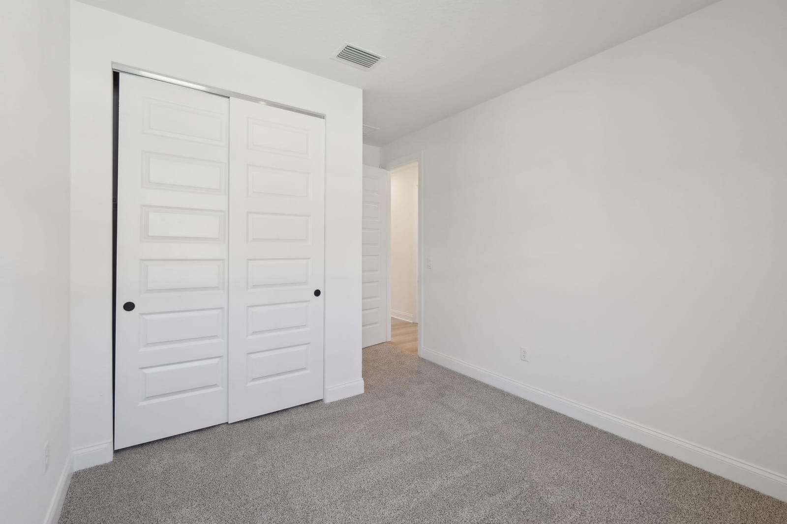 5693 Hampton Park Circle, Vero Beach, FL 32966 photo 23