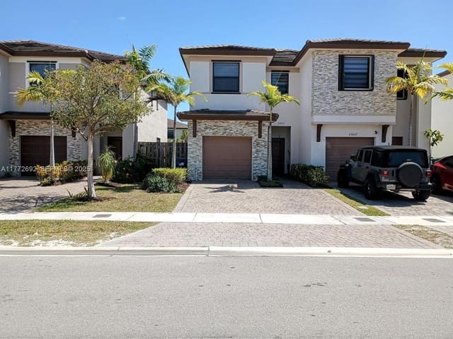 25033 SW 107th Court, sold in S Allapattah Gardens, Homestead, FL