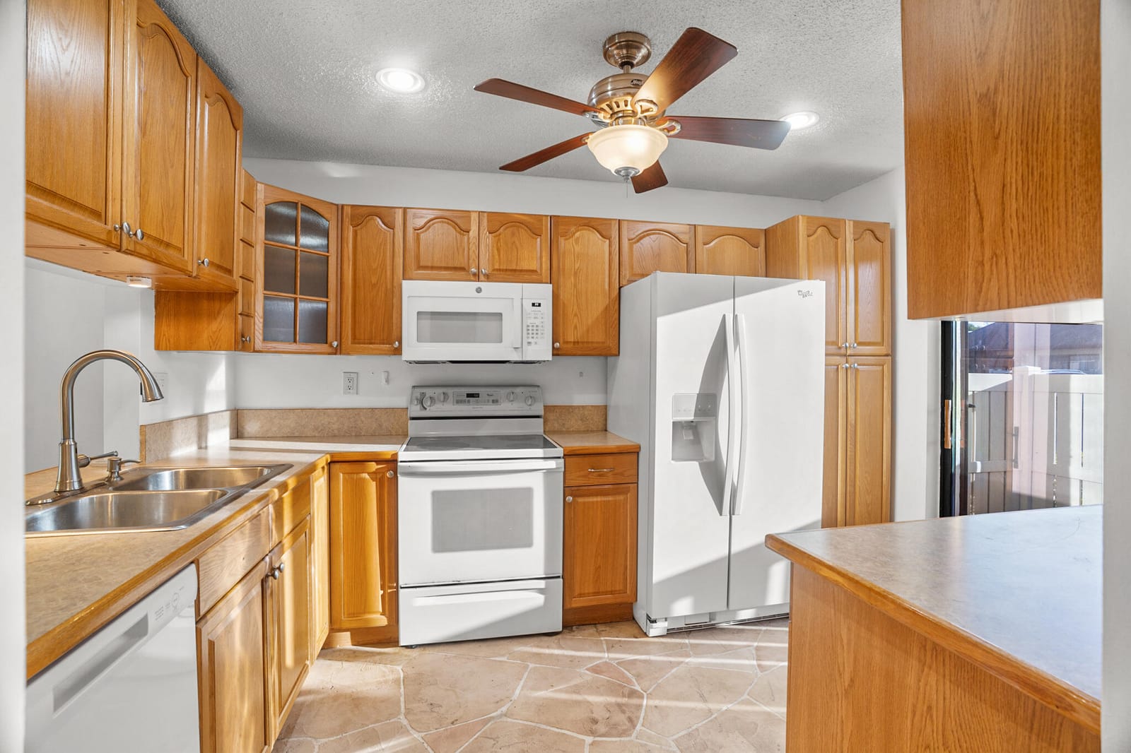 747 Banks Road, Margate, FL 33063 photo 2