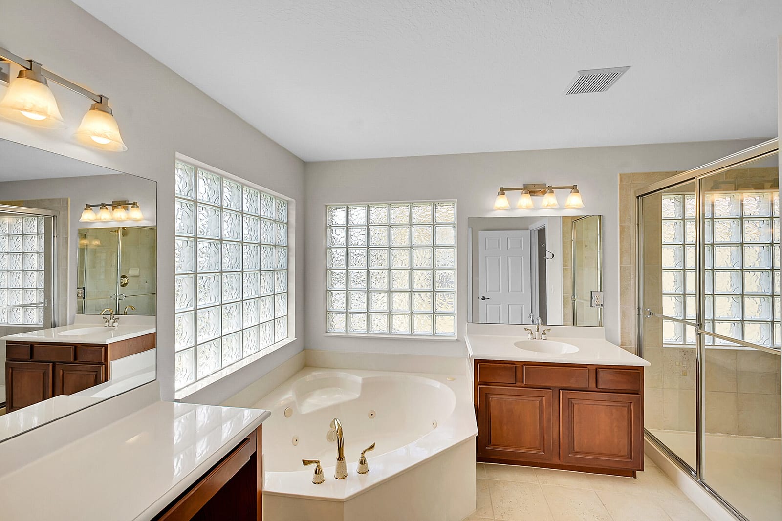 1002 Center Stone Lane, Riviera Beach, FL 33404 photo 12