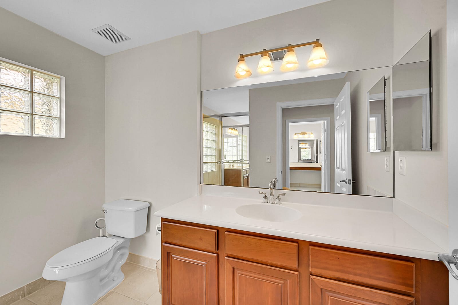 1002 Center Stone Lane, Riviera Beach, FL 33404 photo 19