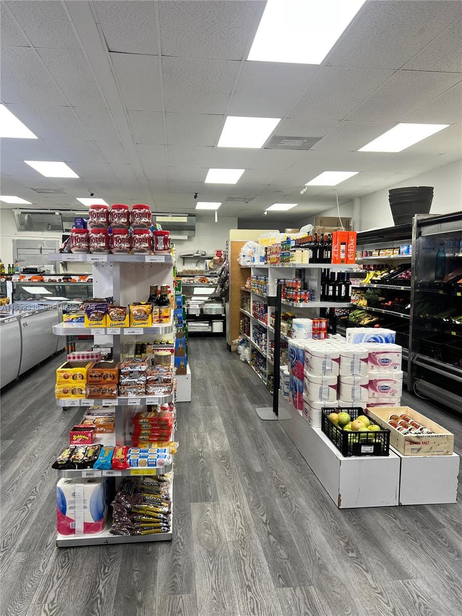 confidential W 76th Street, Hialeah, FL 33018