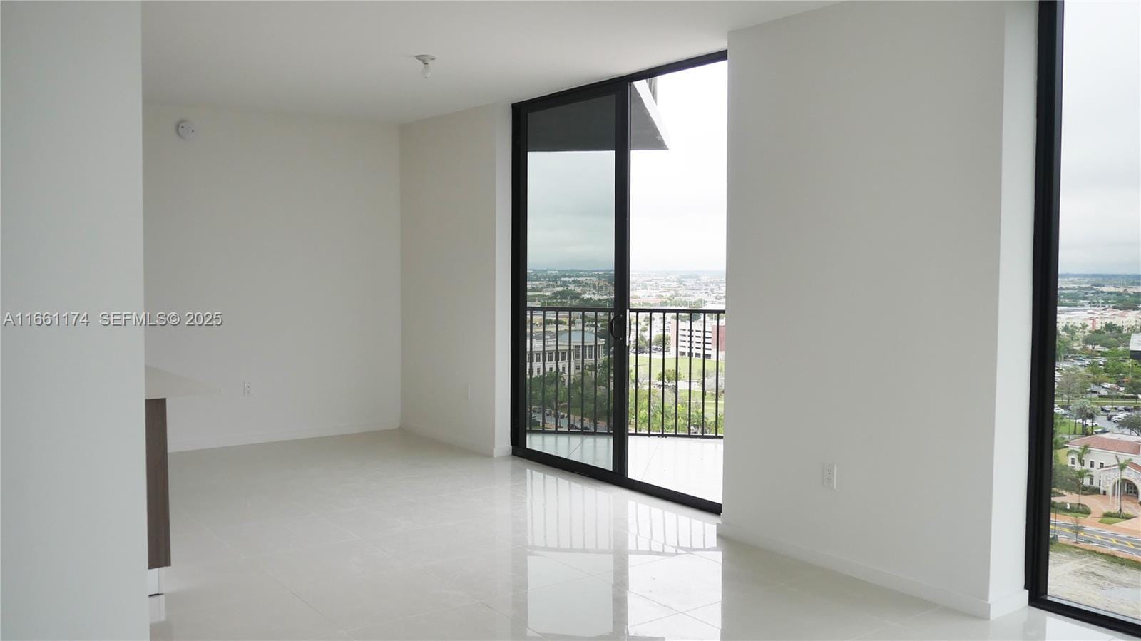 5252 NW 85th Avenue 1601, Doral, FL 33166 photo 12