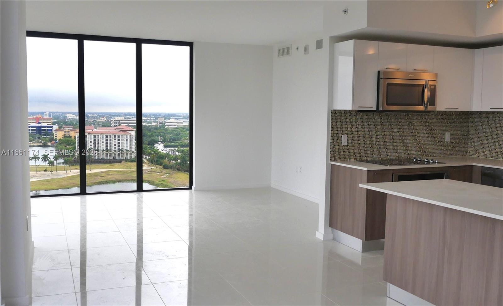 5252 NW 85th Avenue 1601, Doral, FL 33166 photo 9