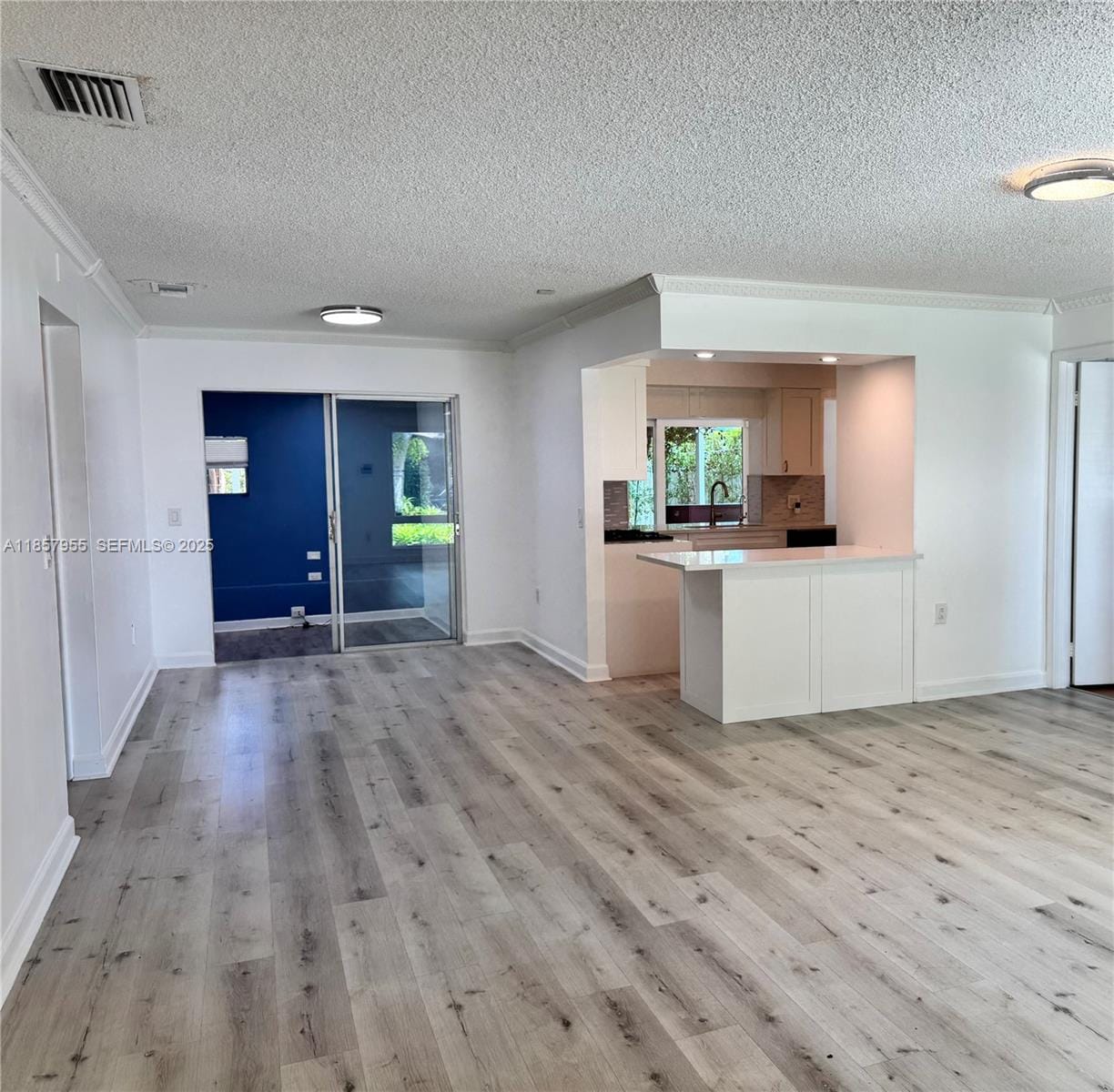 11360 NW 31st Street — photo 8