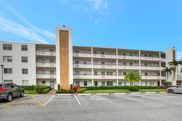 2029 Hythe B 2029, sold in Hythe at Century Village, Boca Raton, FL