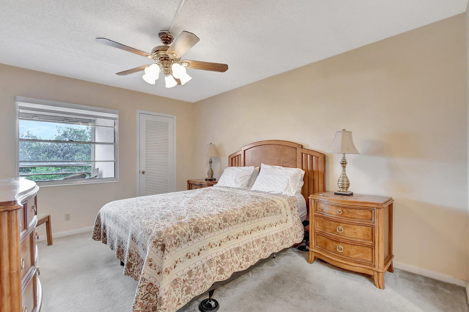 2029 Hythe B 2029, Boca Raton, FL 33434 photo 12