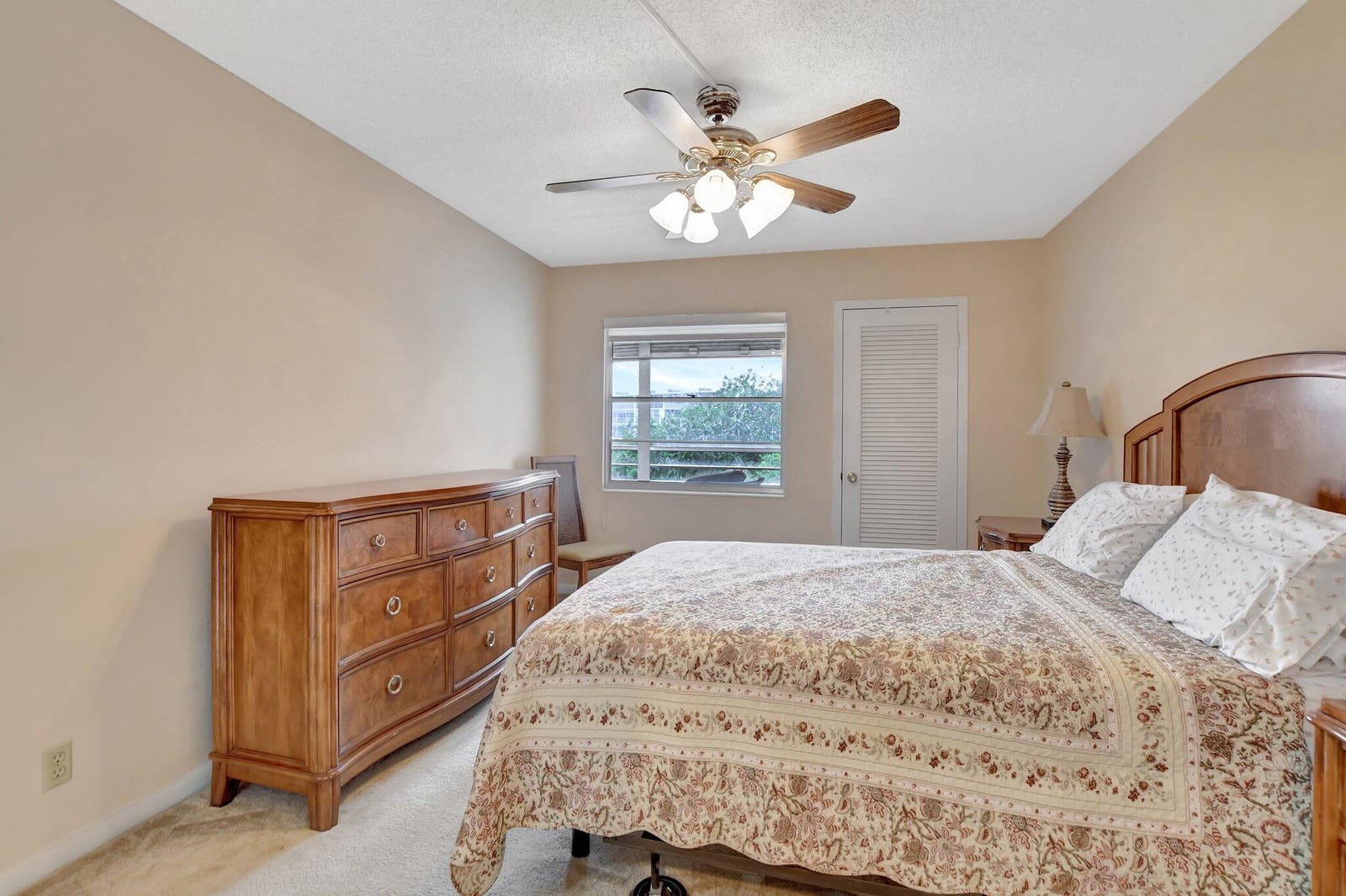 2029 Hythe B 2029, Boca Raton, FL 33434 photo 14