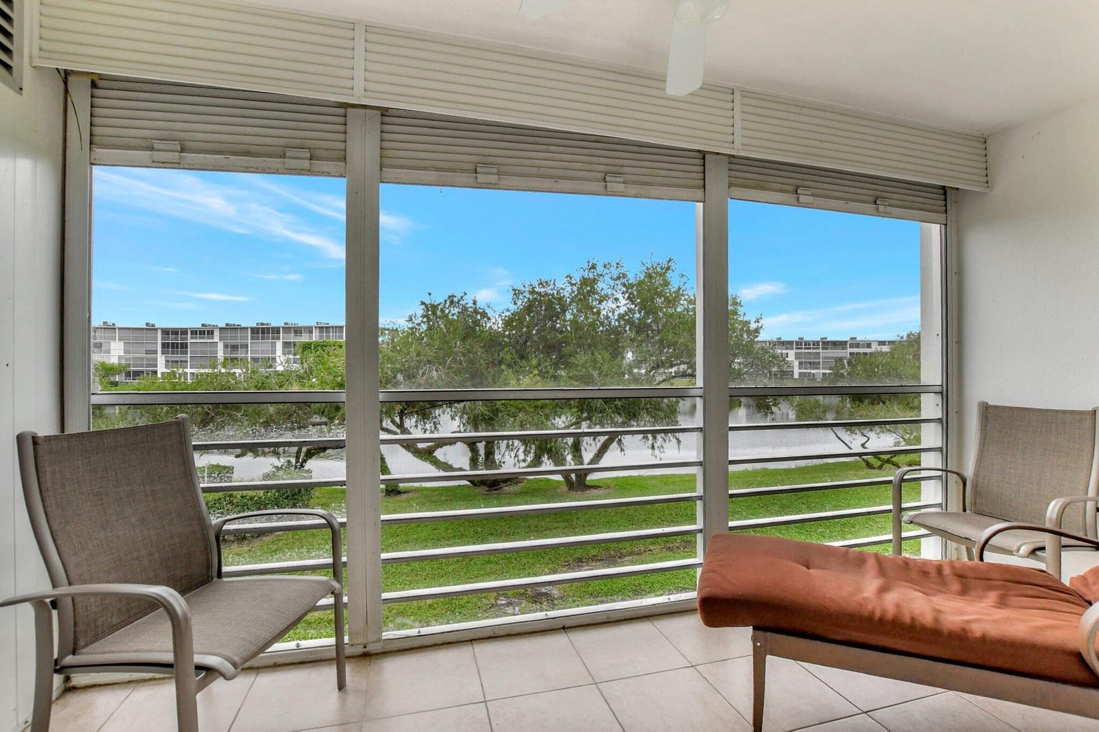 2029 Hythe B 2029, Boca Raton, FL 33434 photo 21