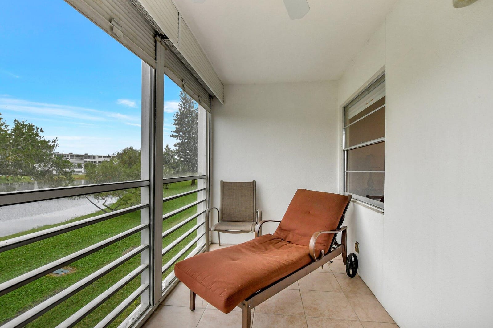 2029 Hythe B 2029, Boca Raton, FL 33434 photo 22