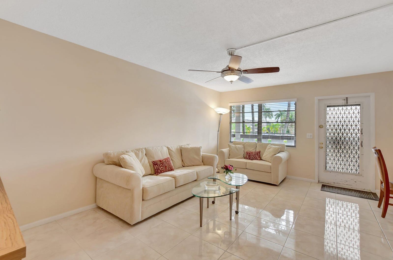 2029 Hythe B 2029, Boca Raton, FL 33434 photo 5