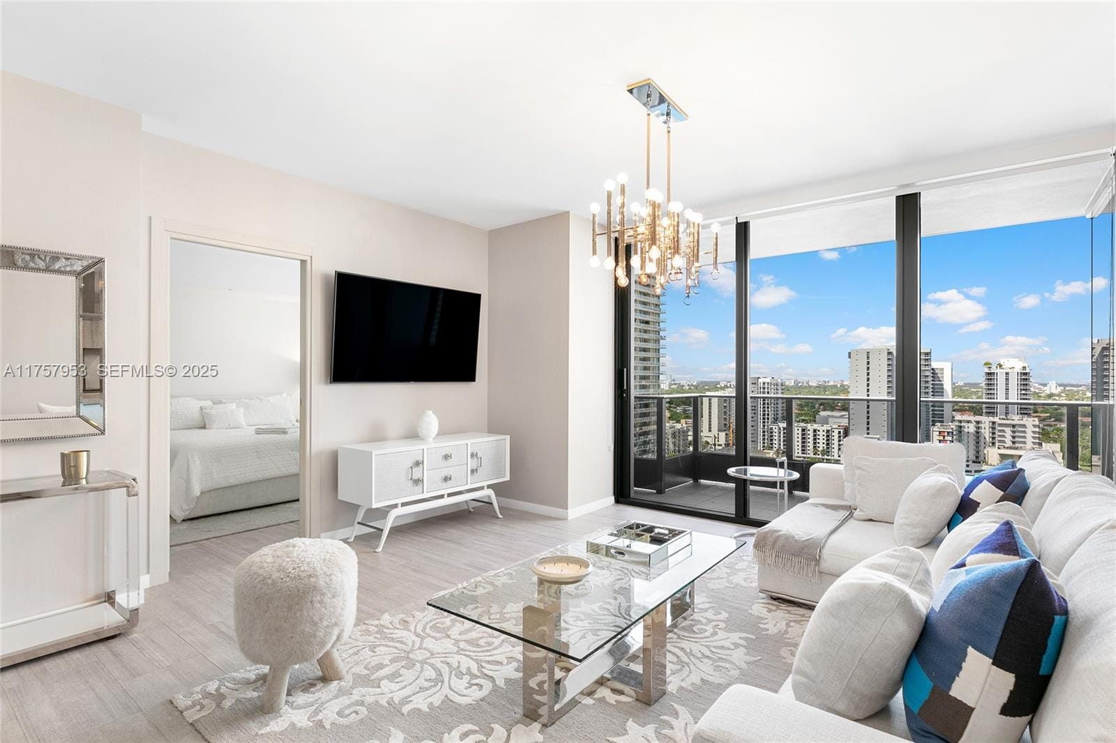1 bedroom home for sale at 1000 Brickell, Miami, FL 33131 — $848,000