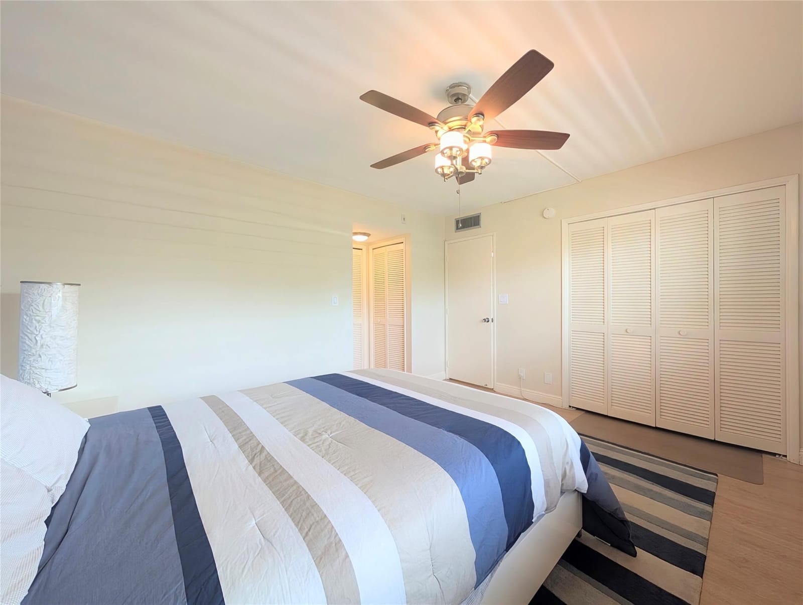 545 Oaks Lane 406, Pompano Beach, FL 33069 photo 13